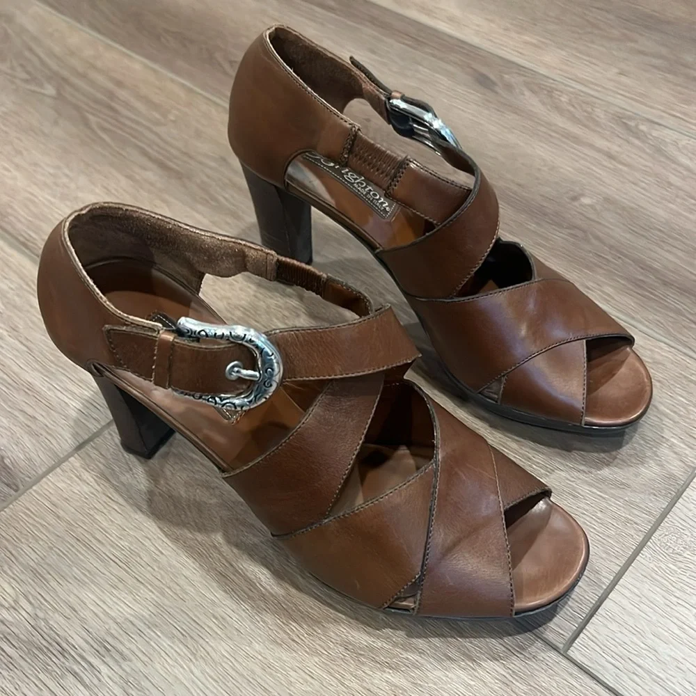 Brighton vogue heels